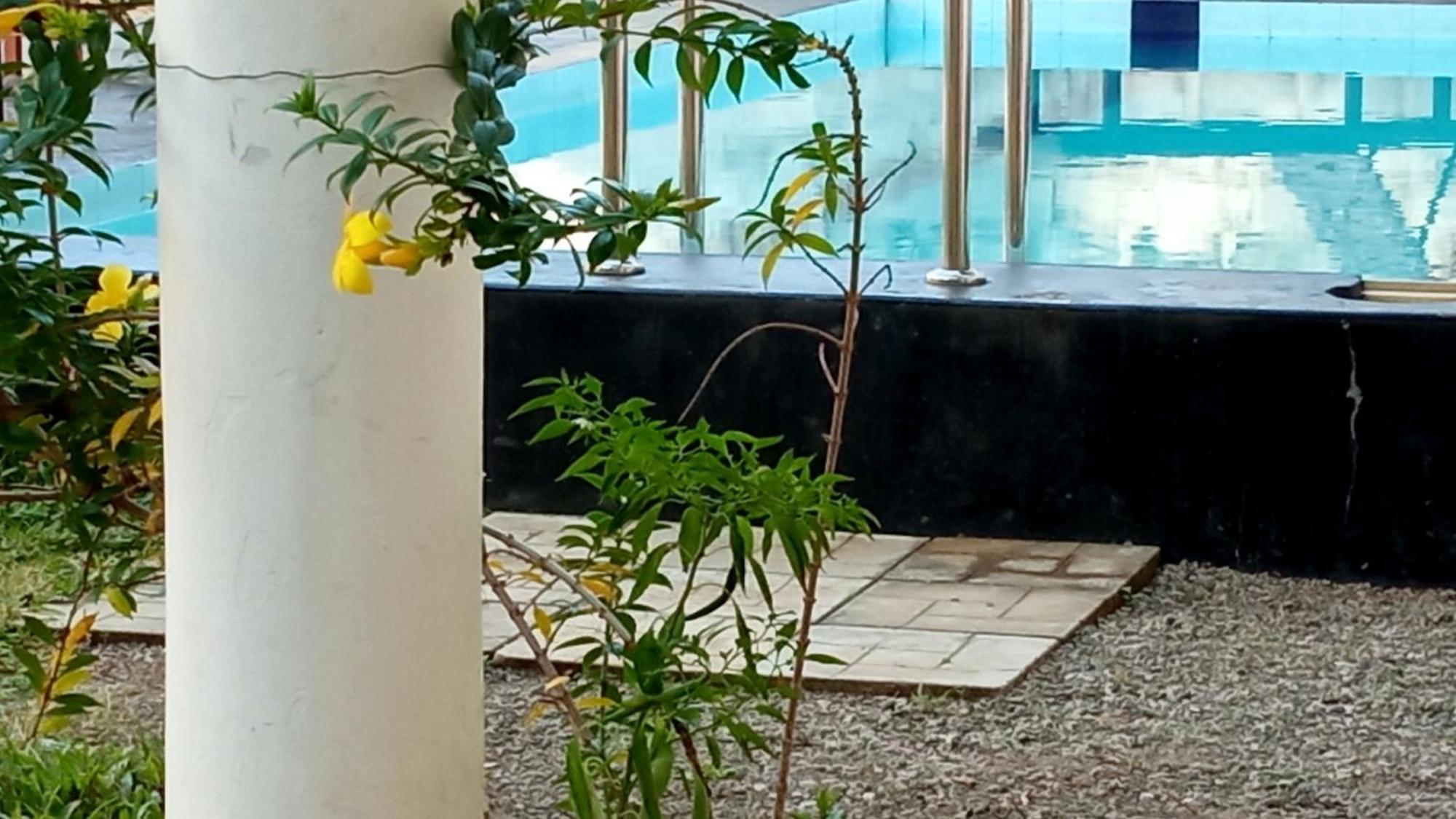 Safari Horizon Udawalawe Bed & Breakfast ภายนอก รูปภาพ