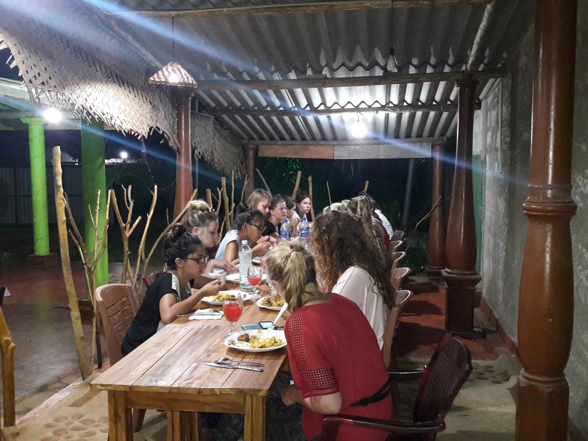 Safari Horizon Udawalawe Bed & Breakfast ภายนอก รูปภาพ