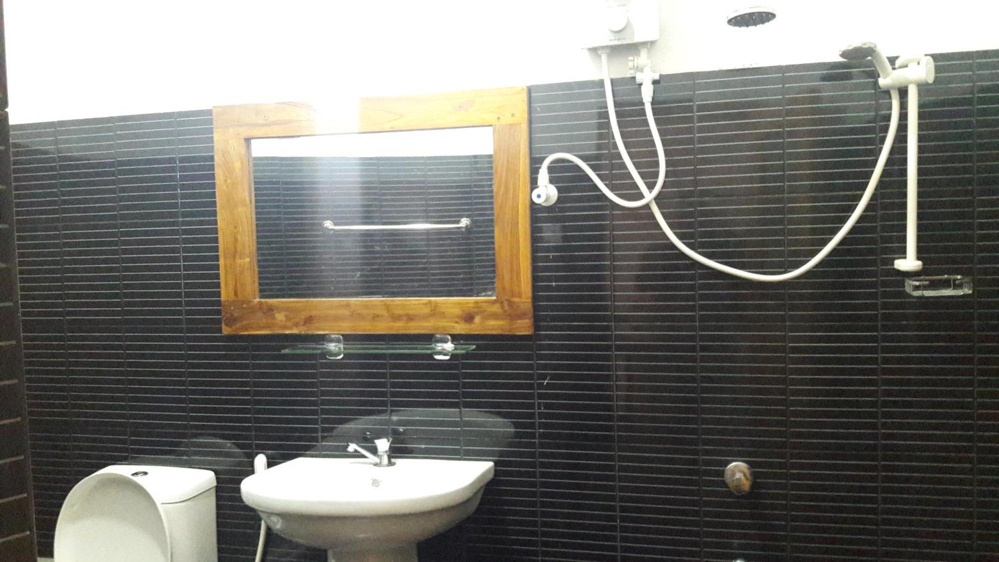Safari Horizon Udawalawe Bed & Breakfast ภายนอก รูปภาพ