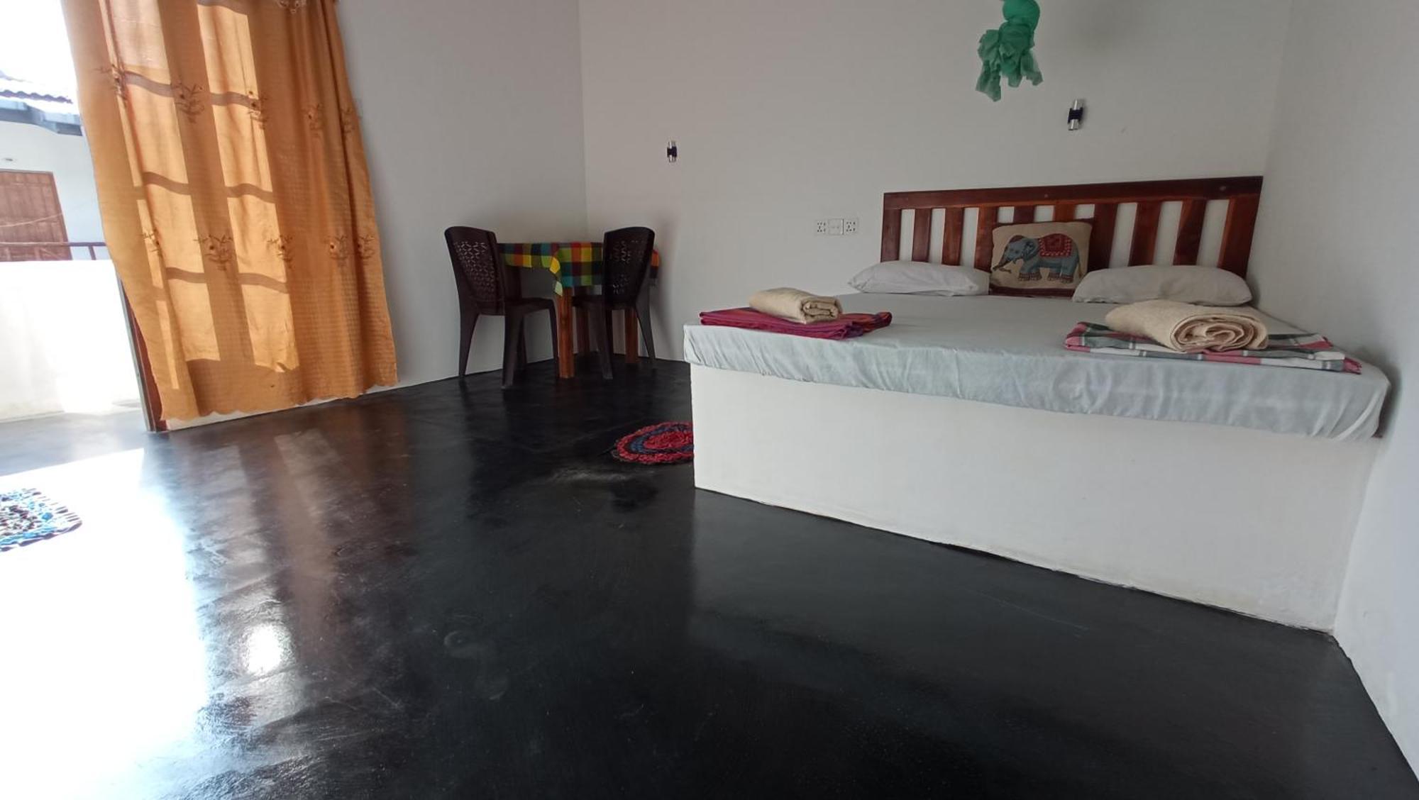 Safari Horizon Udawalawe Bed & Breakfast ภายนอก รูปภาพ